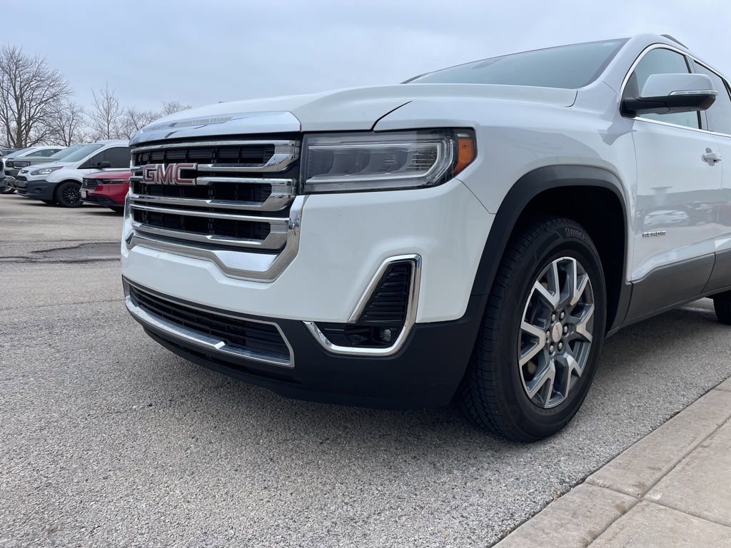 Used 2023 GMC Acadia SLT image 16