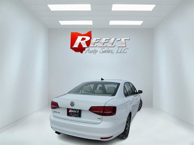 Used 2017 Volkswagen Jetta SE image 23