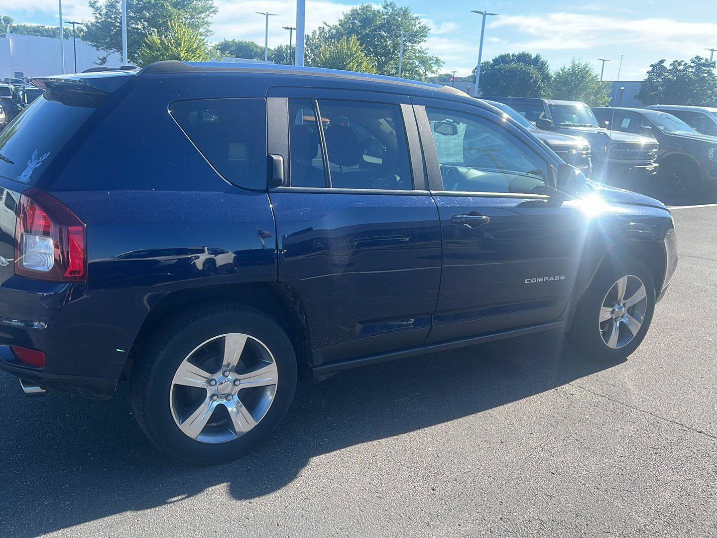 Used 2016 Jeep Compass High Altitude FWD image 5
