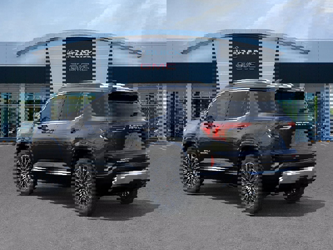 New 2026 GMC Terrain Denali w/ LPO, Floor Liner Package image 3