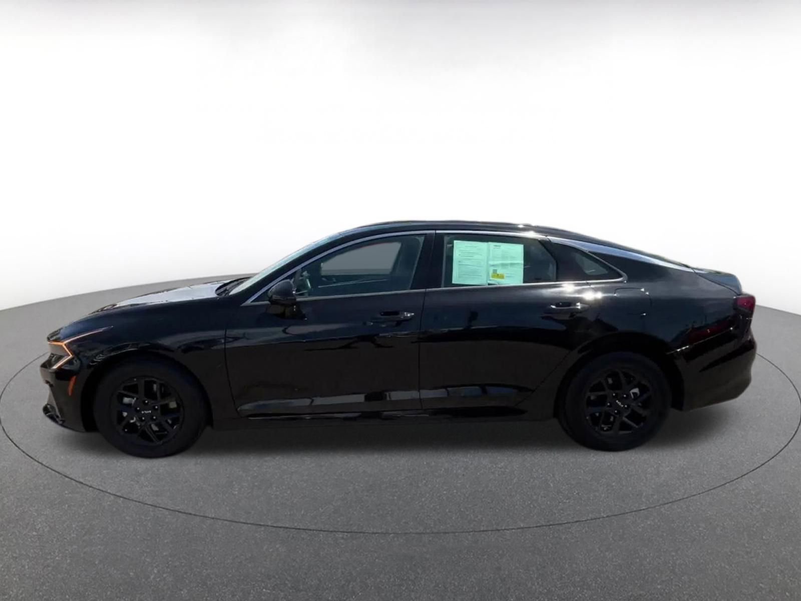 Used 2025 Kia K5 LXS image 8