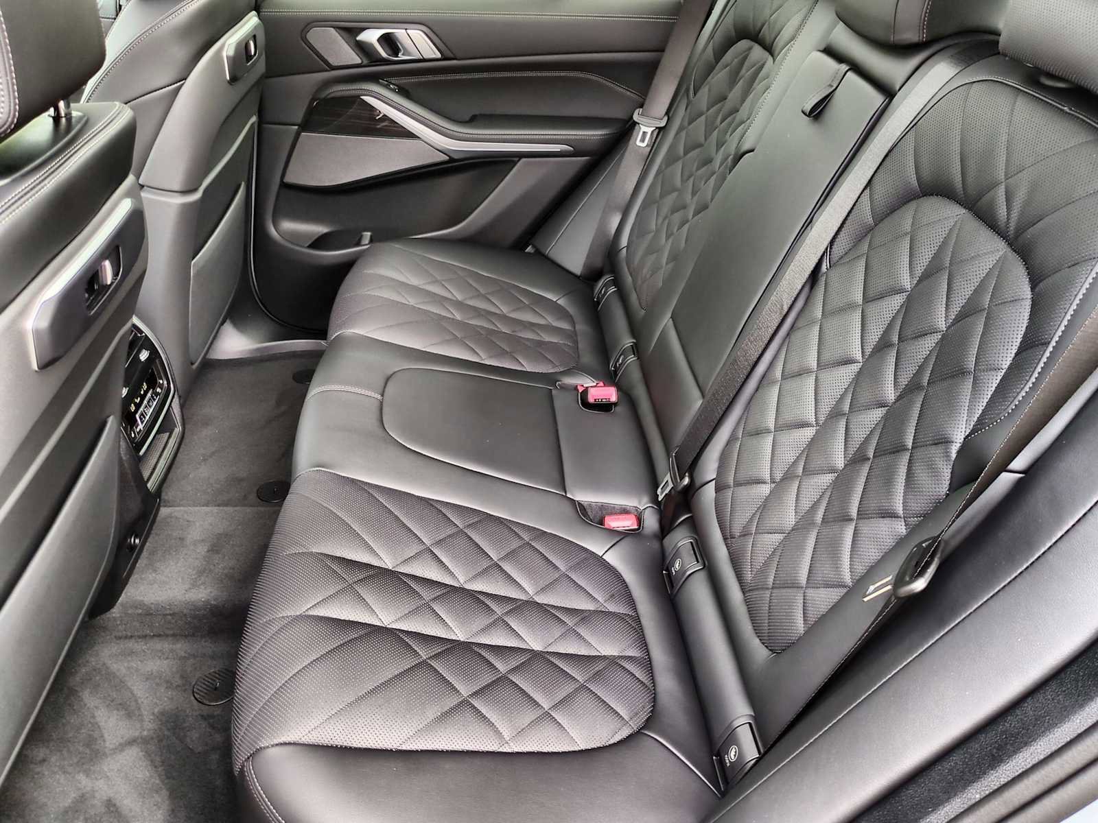 New 2026 BMW X5 xDrive40i w/ M Sport Package image 20