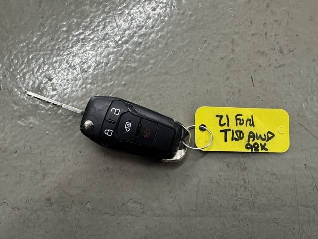 Used 2021 Ford Transit 150 Low Roof AWD image 19