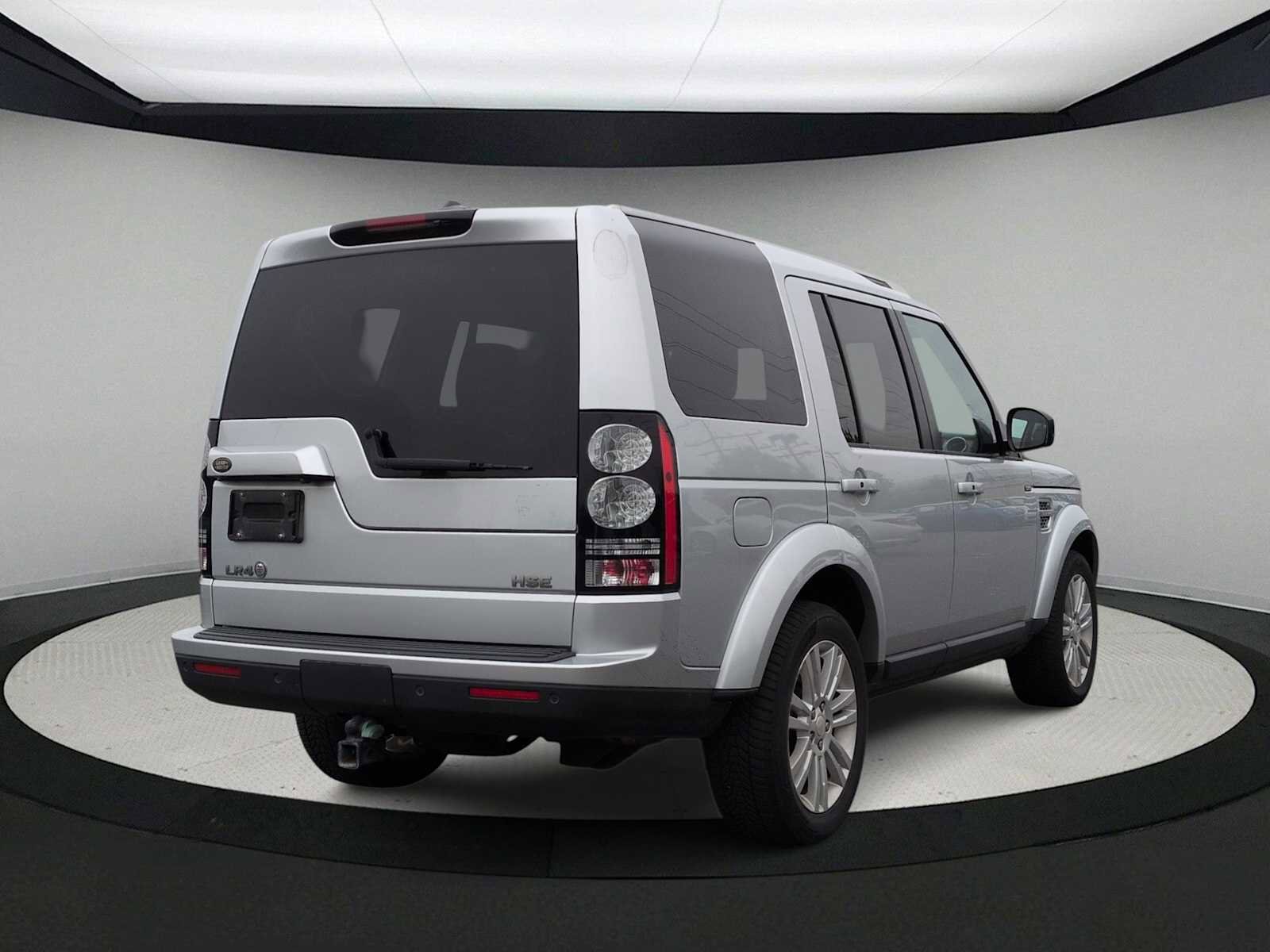 Used 2014 Land Rover LR4 HSE LUX AWD/4WD image 8