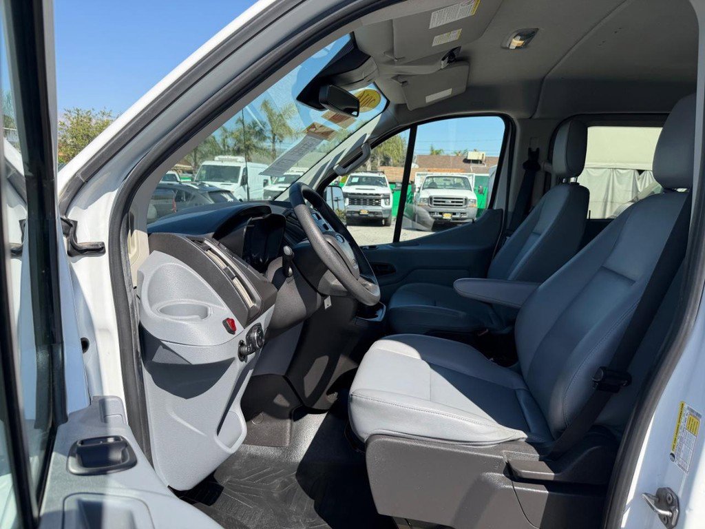 Used 2016 Ford Transit 350 XL image 17