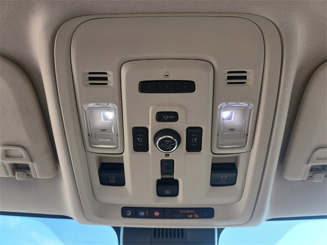 Certified 2023 GMC Yukon Denali image 33