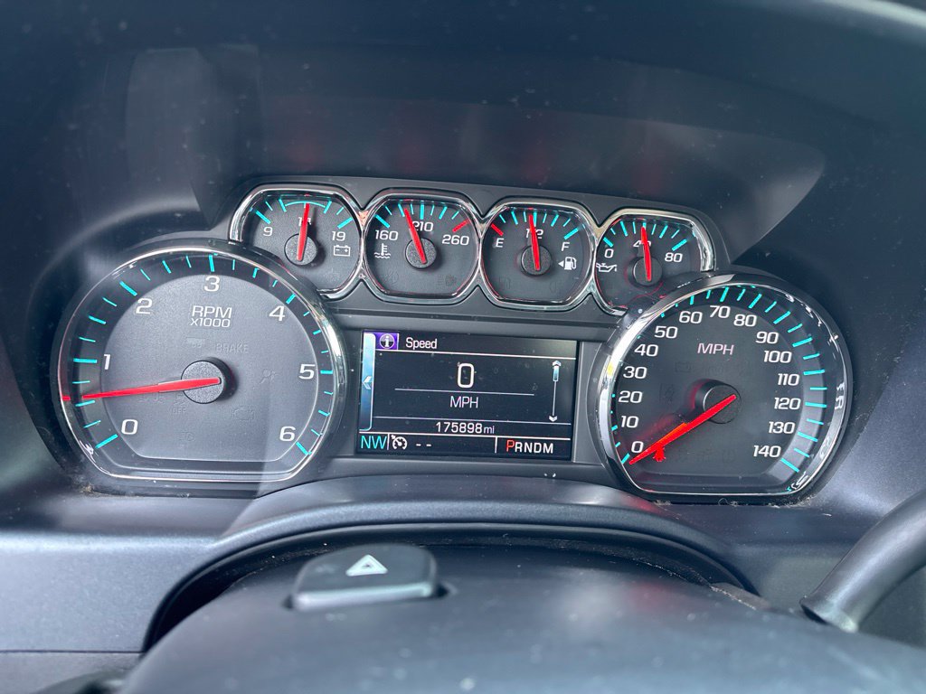 Used 2015 Chevrolet Silverado 1500 LT w/ All Star Edition AWD/4WD image 29