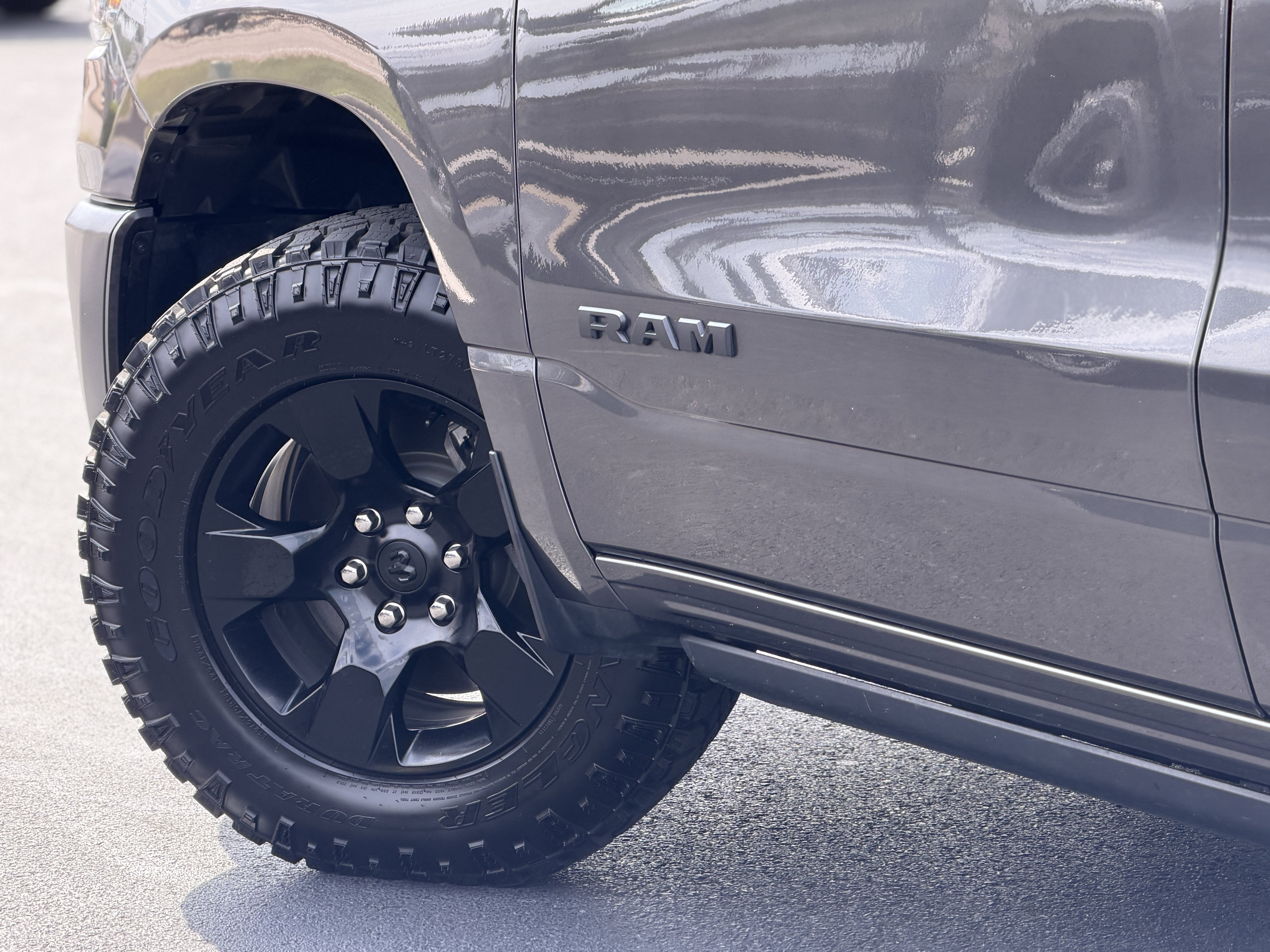 Used 2026 RAM 1500 Warlock AWD/4WD image 8