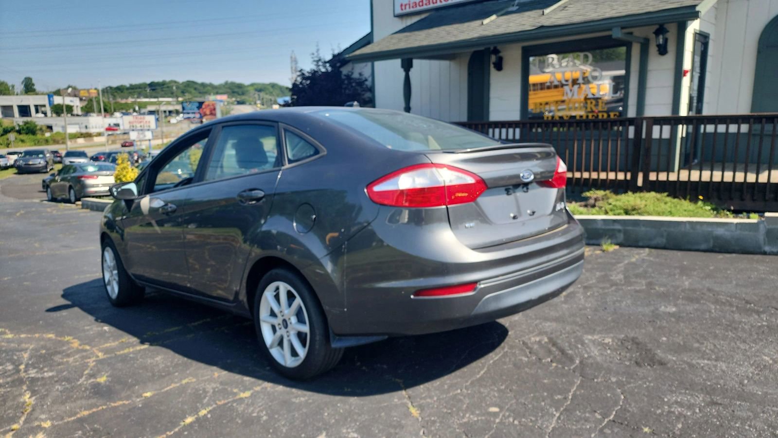 Used 2019 Ford Fiesta SE w/ Equipment Group 201A image 7