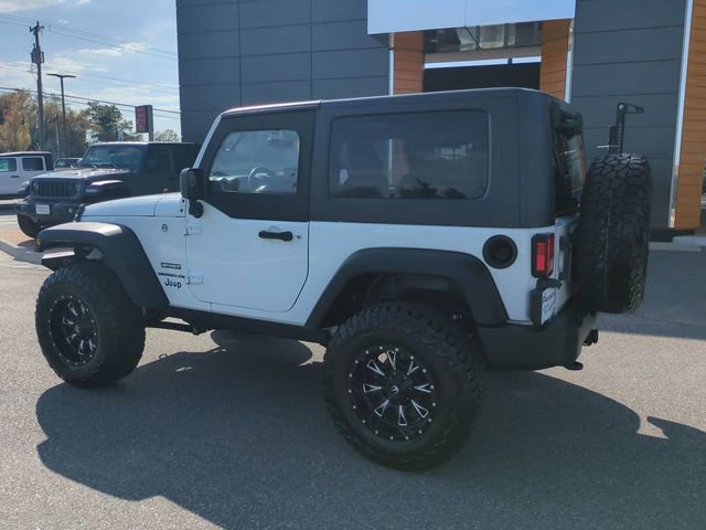 Used 2016 Jeep Wrangler Sport w/ Connectivity Group image 6