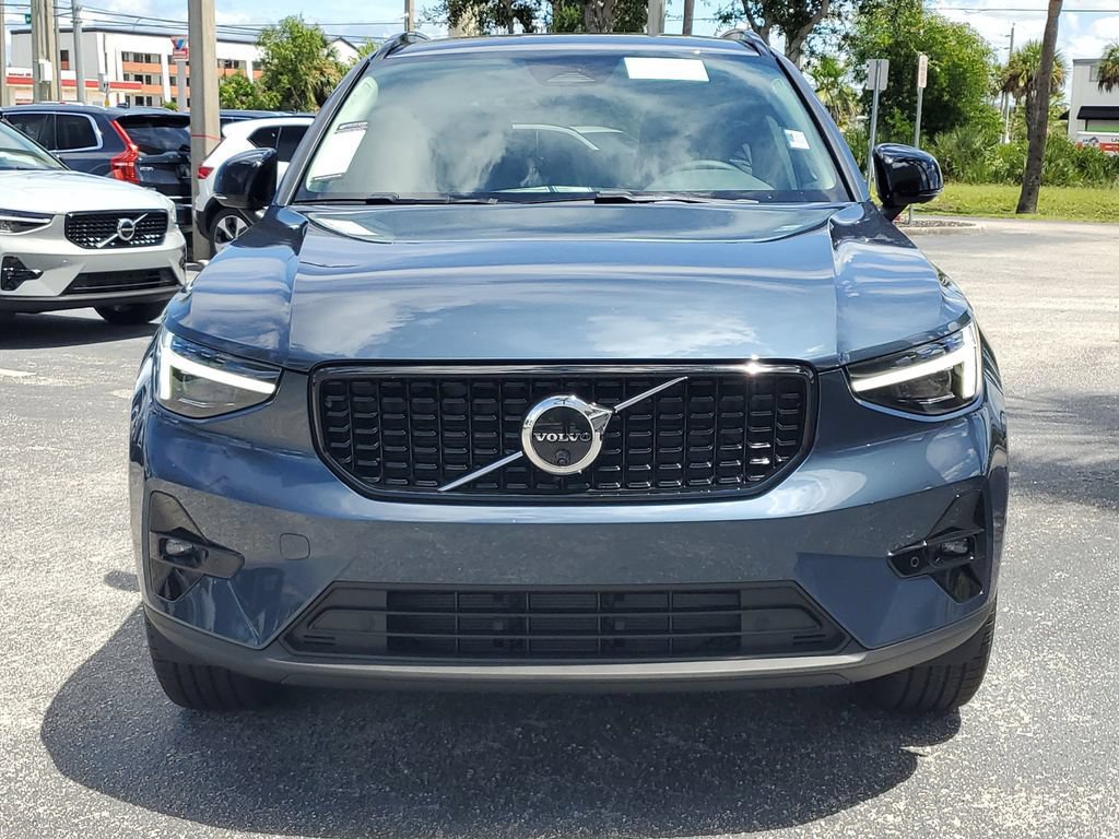 New 2026 Volvo XC40 B5 Ultra w/ Protection Package Premier AWD/4WD image 3