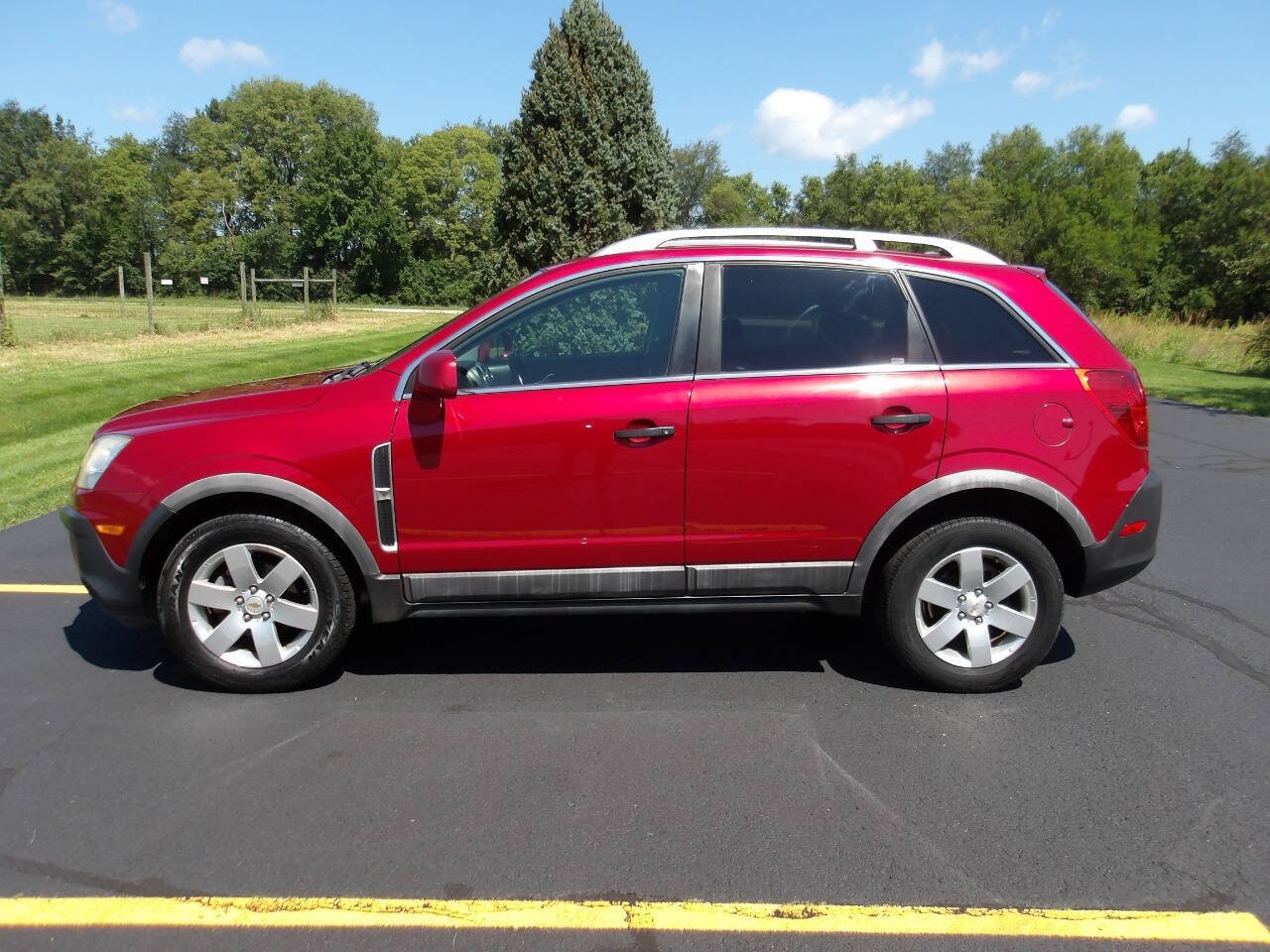 Used 2014 Chevrolet Captiva Sport LS FWD image 9