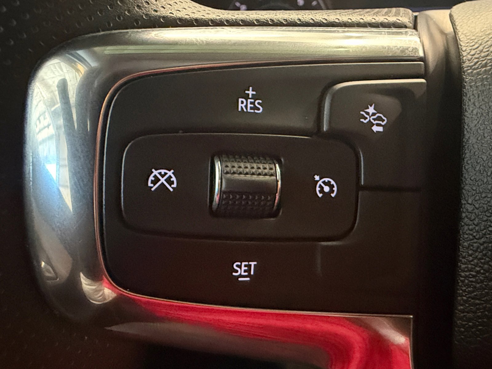 Used 2023 Chevrolet Blazer LT w/ Midnight/Sport Edition FWD image 34