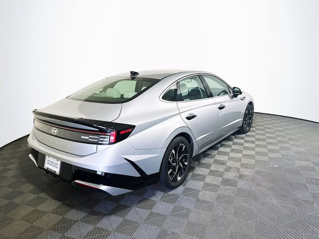 Used 2024 Hyundai Sonata SEL FWD image 8