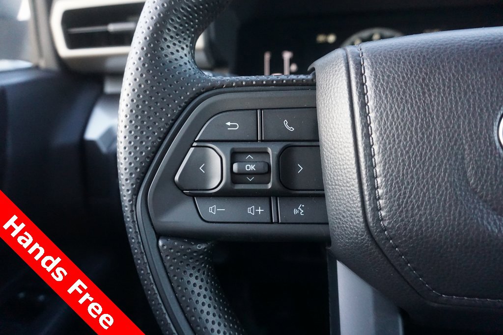 New 2026 Toyota Tacoma SR5 image 4