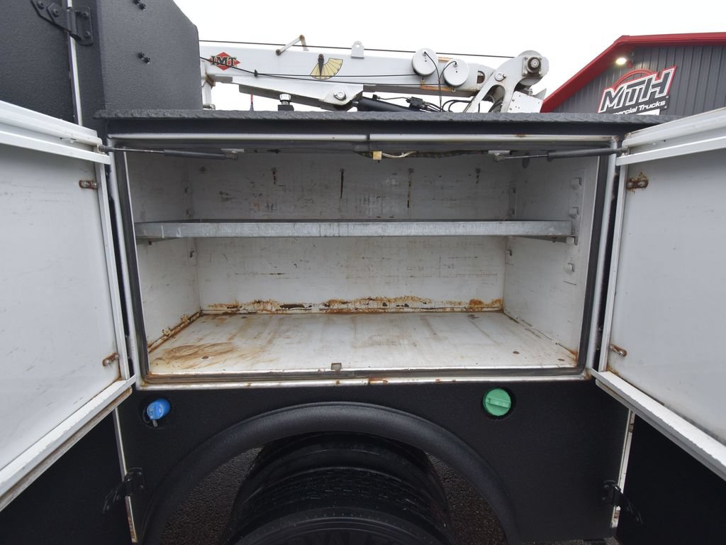 Used 2016 Ford F550 4x4 Regular Cab Super Duty image 33
