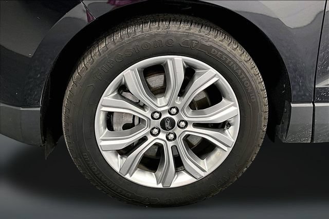 Used 2023 Ford Edge Titanium w/ Cargo Accessory Package AWD/4WD image 29