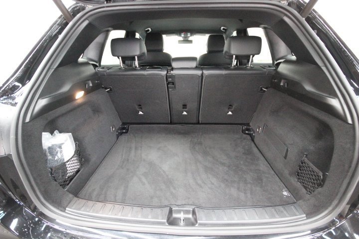 Used 2022 Mercedes-Benz GLA 250 4MATIC image 5