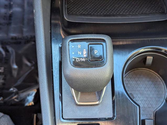 Used 2023 Nissan Rogue SV image 11