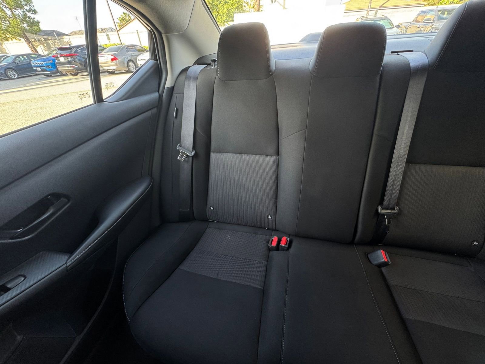 Used 2025 Nissan Sentra SV FWD image 38