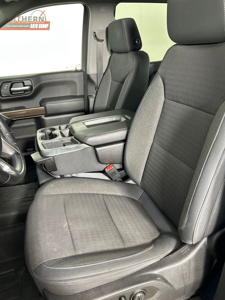Used 2019 Chevrolet Silverado 1500 LT w/ All-Star Edition image 13
