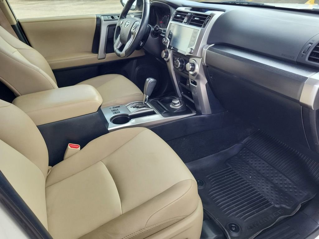 Used 2023 Toyota 4Runner SR5 Premium w/ Moonroof Package AWD/4WD image 26