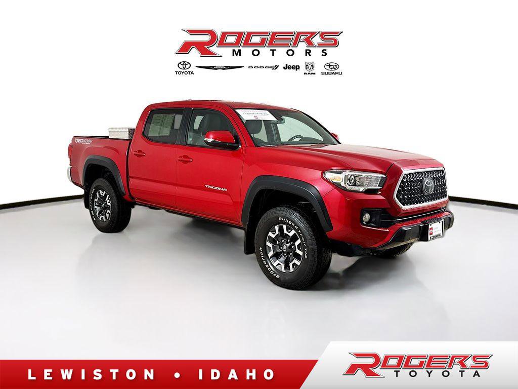 Certified 2018 Toyota Tacoma TRD Off-Road image 1