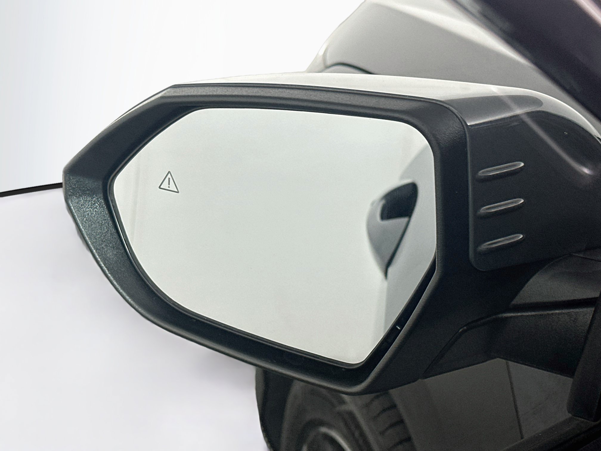 Used 2025 Hyundai Kona SEL AWD/4WD image 16