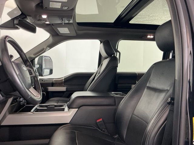 Used 2019 Ford F250 Lariat image 15