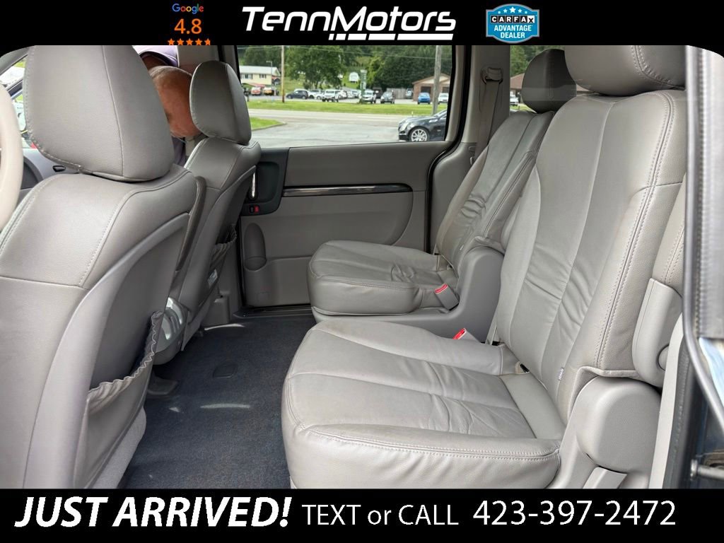 Used 2014 Kia Sedona EX w/ Luxury Package FWD image 11