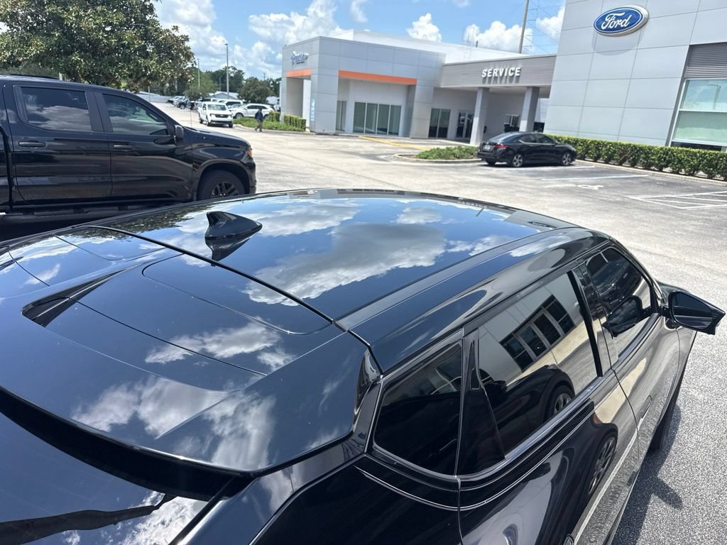 Used 2024 Kia EV6 Wind w/ Wind Technology Package AWD/4WD image 6
