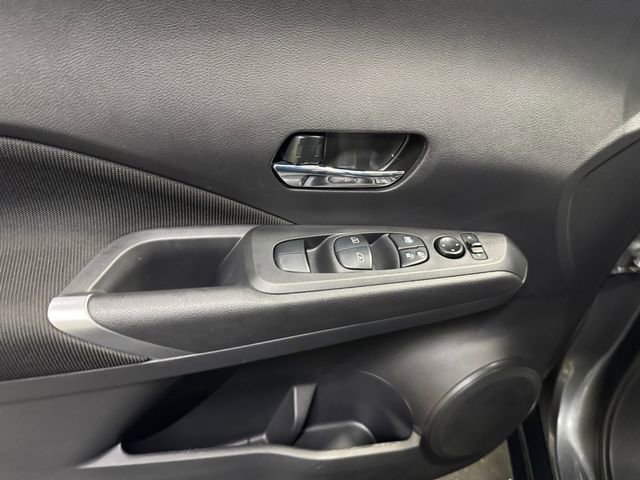 Used 2021 Nissan Kicks SV image 25