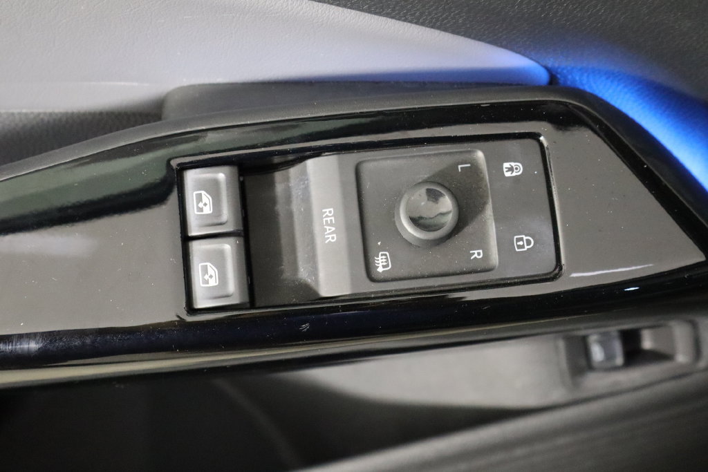 Used 2023 Volkswagen ID.4 S RWD image 20