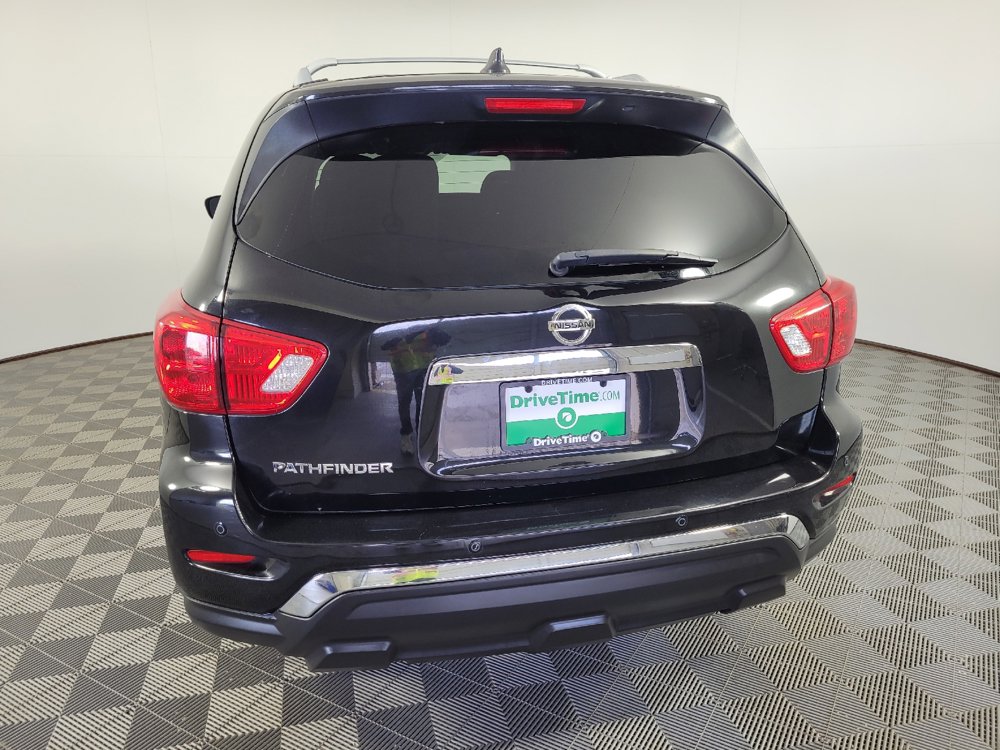 Used 2019 Nissan Pathfinder S FWD image 6