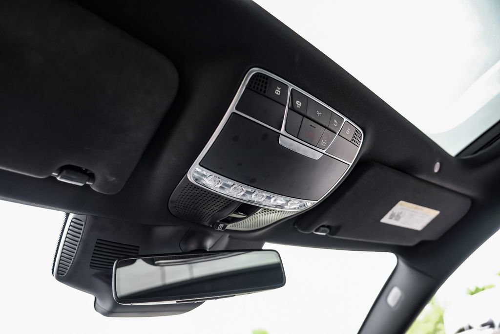 Used 2019 Mercedes-Benz S 560 4MATIC Coupe image 20