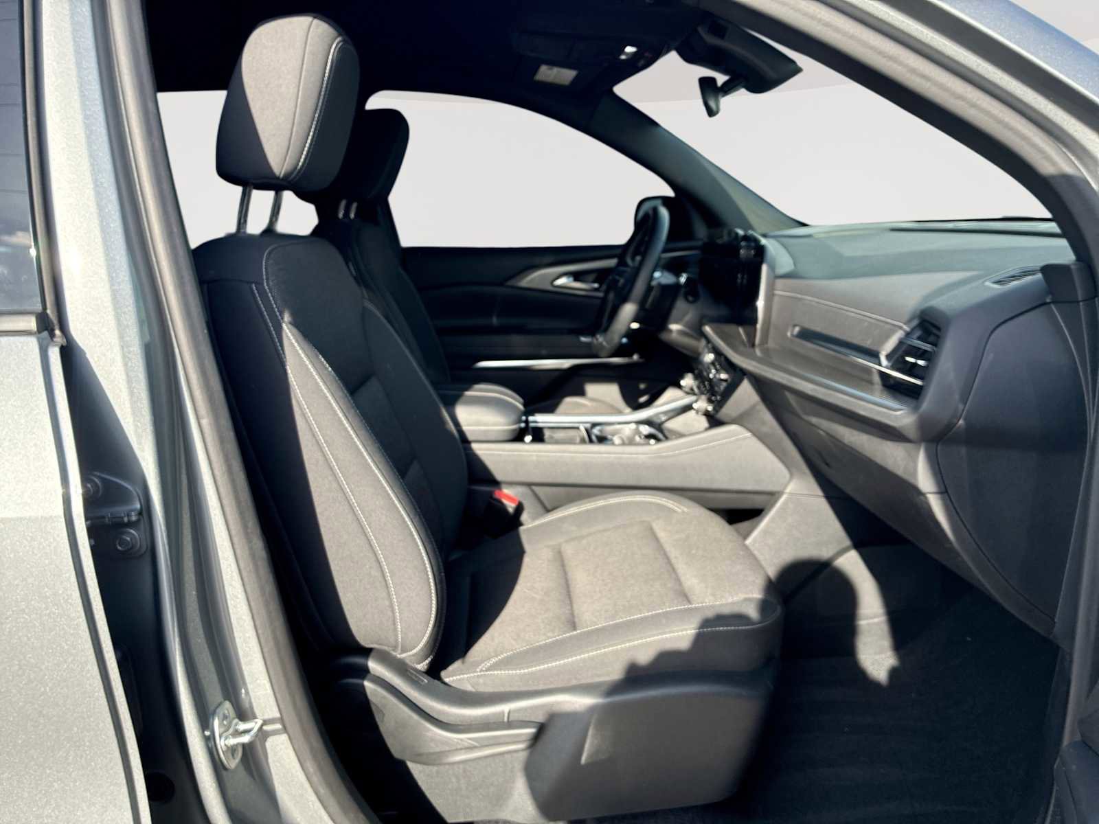 Certified 2024 Chevrolet Traverse LT w/ LPO, Floor Liner Package image 28