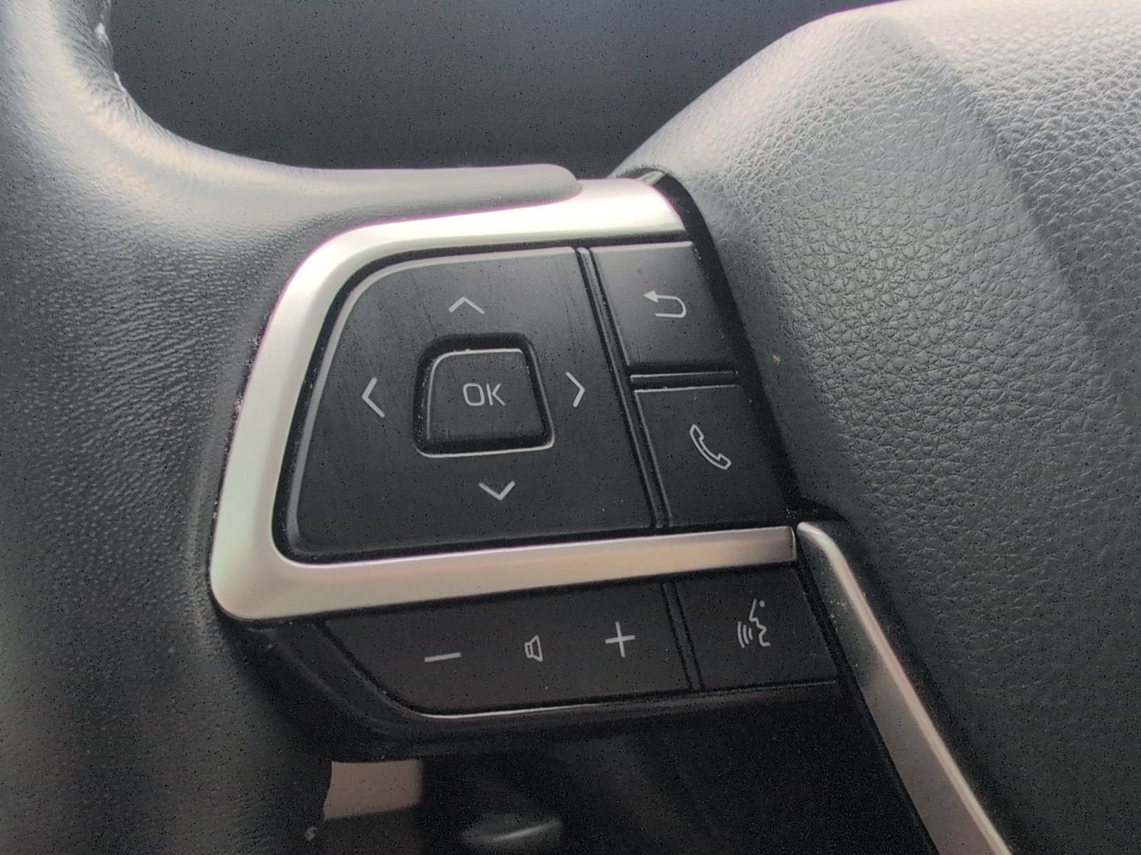 Used 2022 Toyota Highlander Limited AWD/4WD image 13