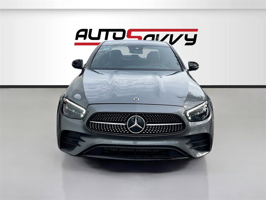 Used 2023 Mercedes-Benz E 350 4MATIC Sedan image 2