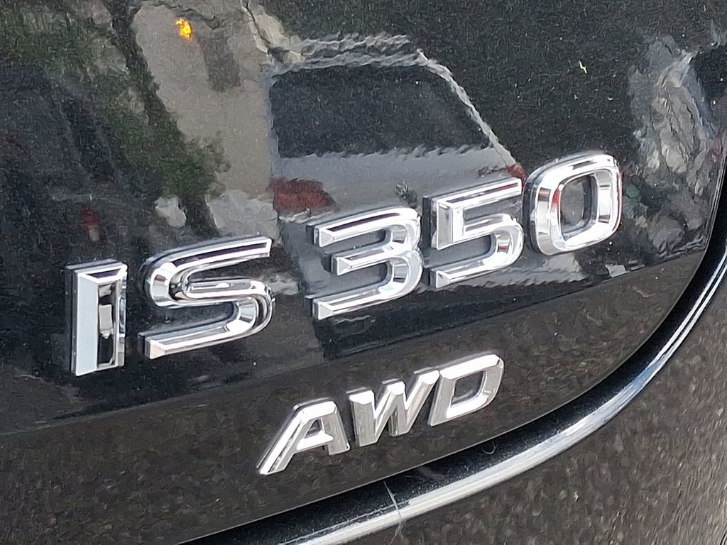Used 2025 Lexus IS 350 F Sport image 30