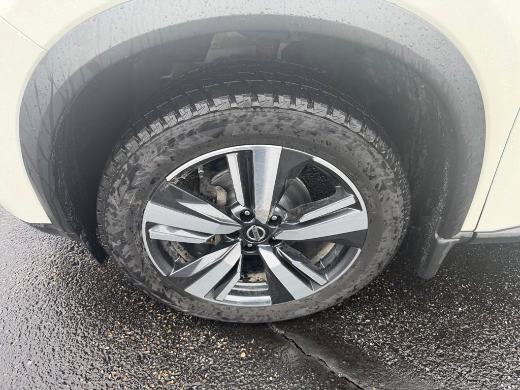 Used 2021 Nissan Rogue SL AWD/4WD image 11