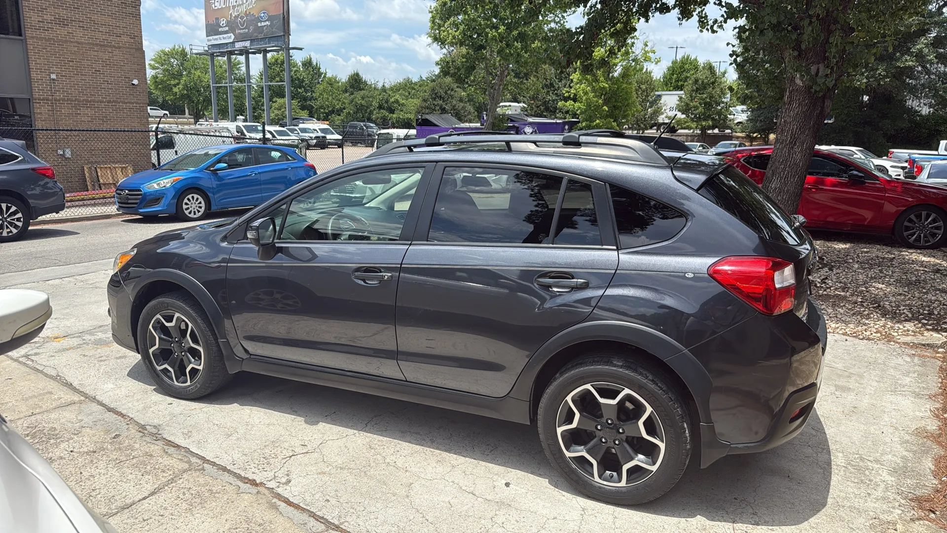 Used 2015 Subaru Crosstrek 2.0i Limited AWD/4WD image 8