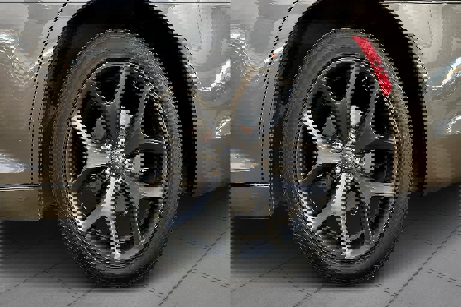 Used 2023 Chrysler 300 S image 11