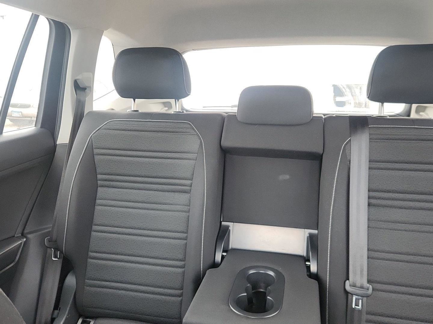 Used 2024 Volkswagen Tiguan S image 18