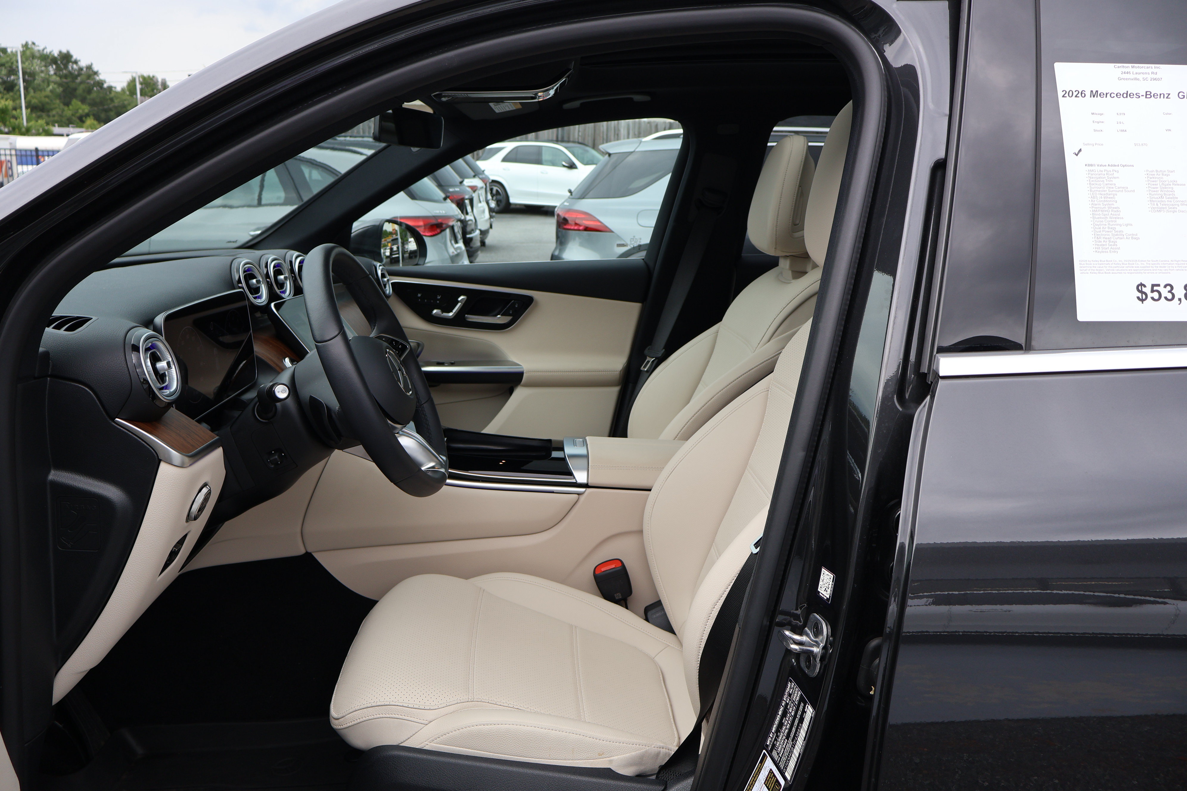 Used 2026 Mercedes-Benz GLC 300 image 10