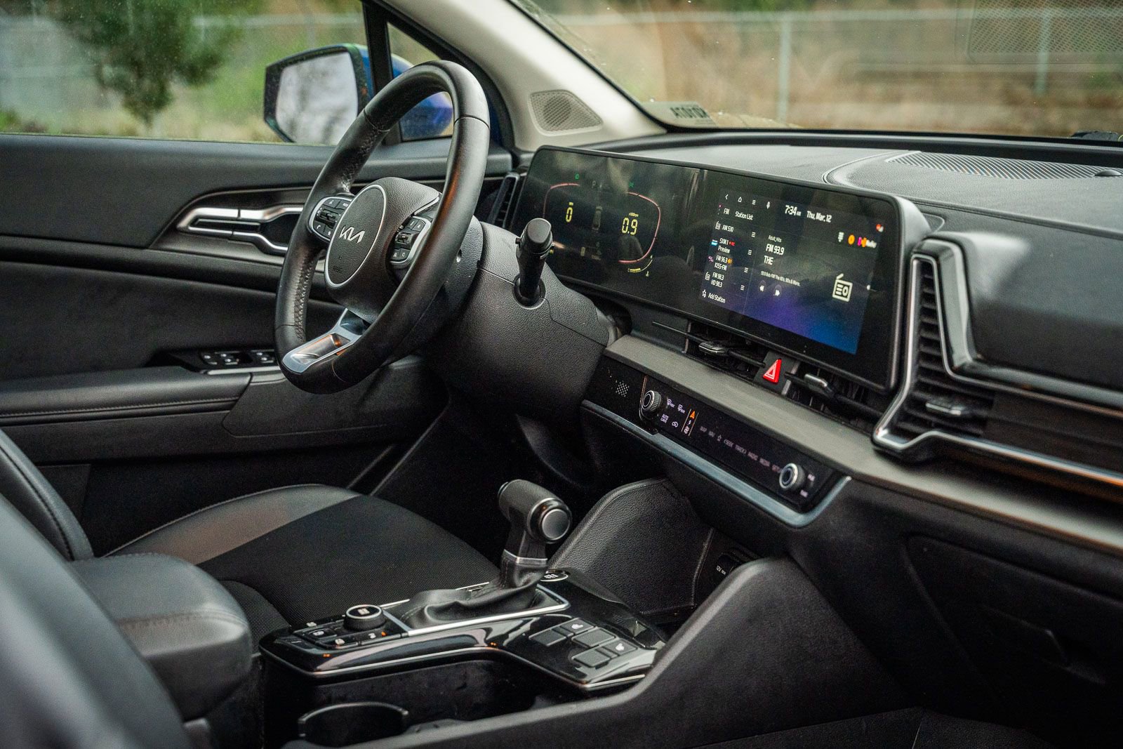 Used 2023 Kia Sportage EX image 12