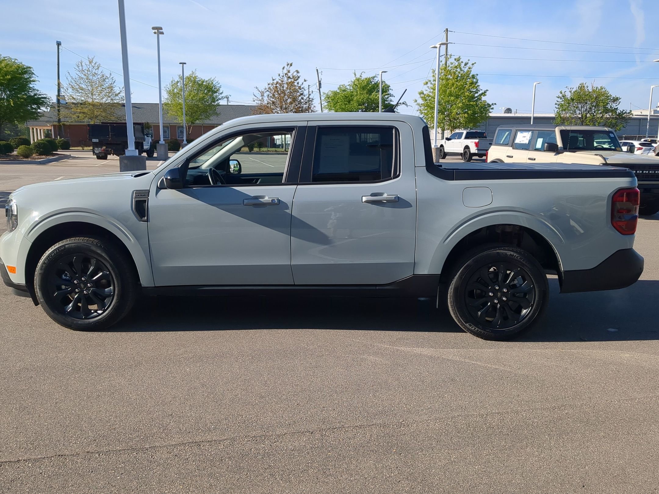 Used 2024 Ford Maverick Lariat w/ Black Appearance Package image 7