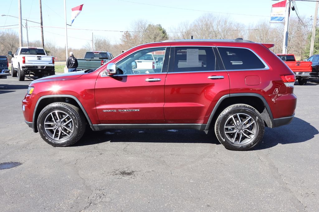 Used 2021 Jeep Grand Cherokee Limited AWD/4WD image 31