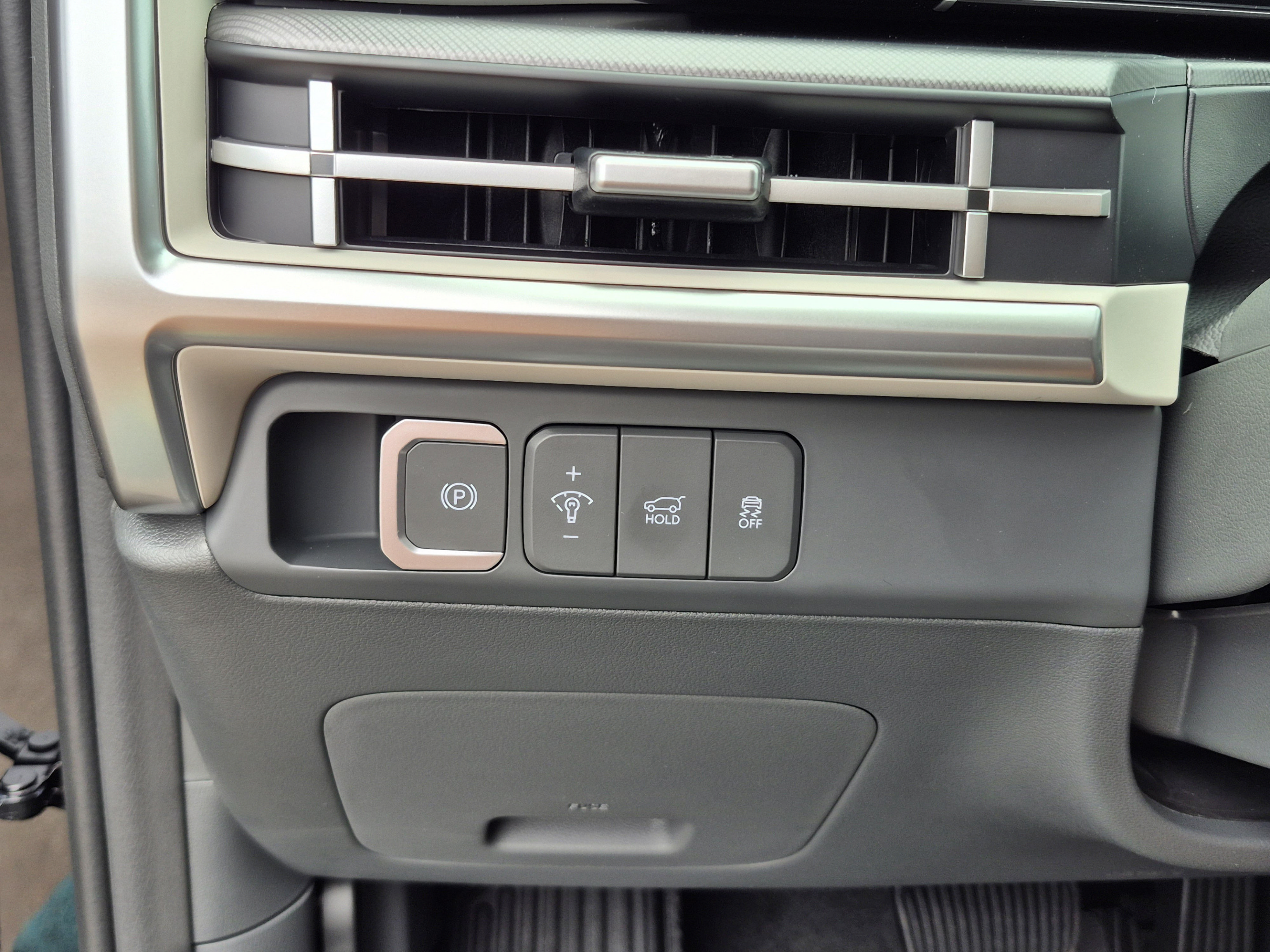 New 2027 Hyundai Santa Fe SE FWD image 32