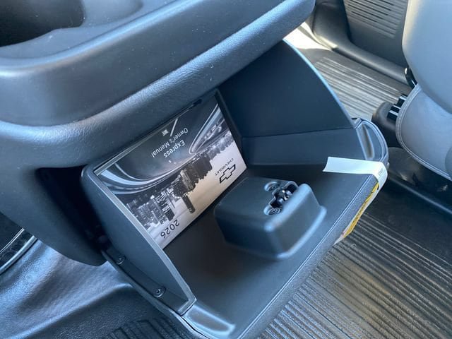New 2026 Chevrolet Express 2500 w/ Driver Convenience Package RWD image 27