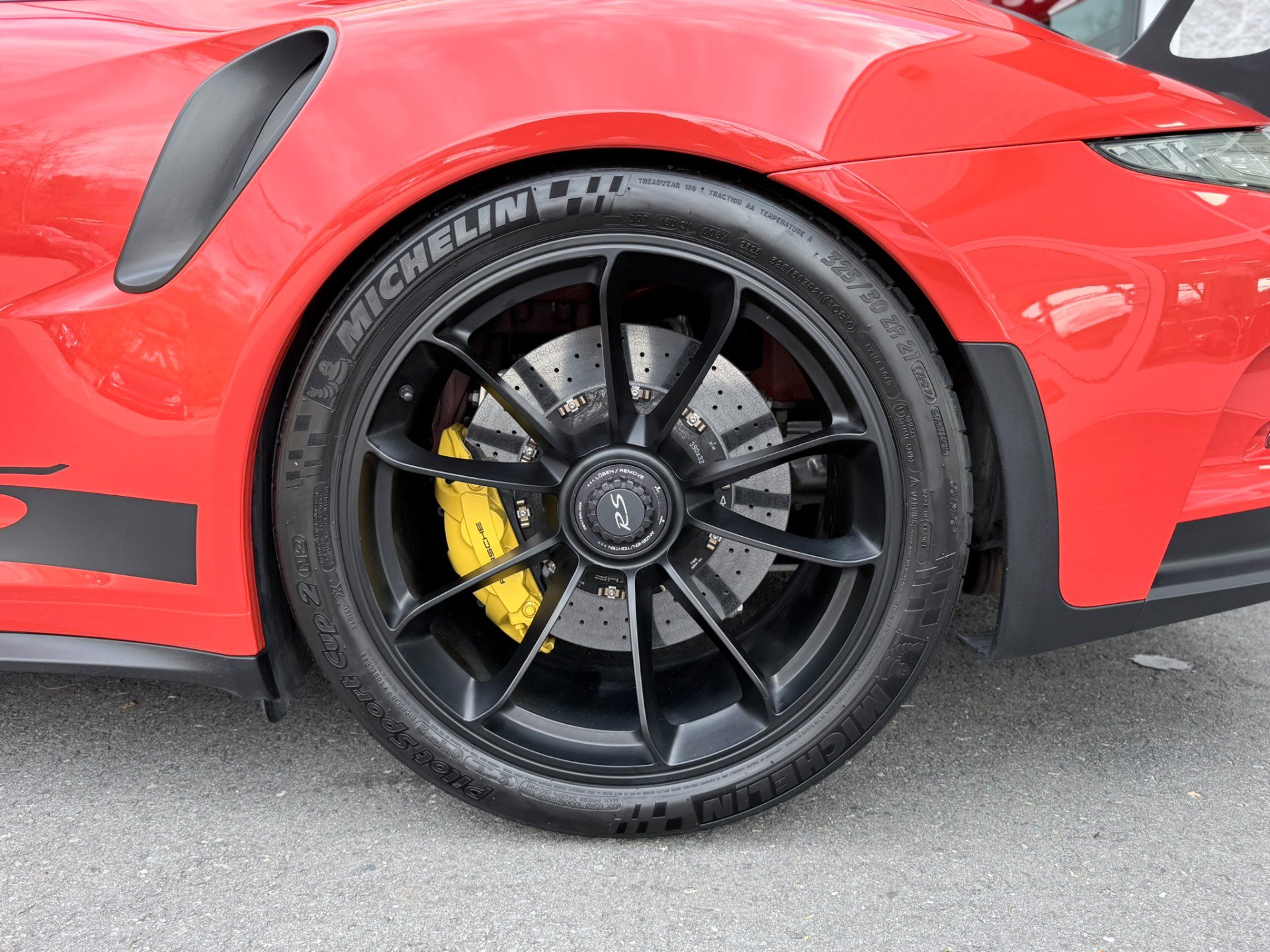 Used 2016 Porsche 911 GT3 RS RWD image 39